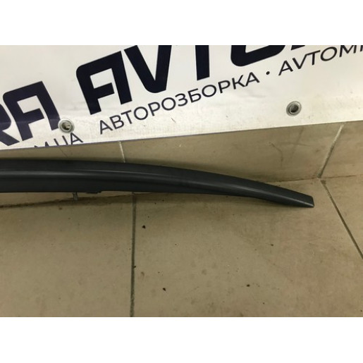 Рейлинг левый Opel Zafira B 2005-2011 13251279